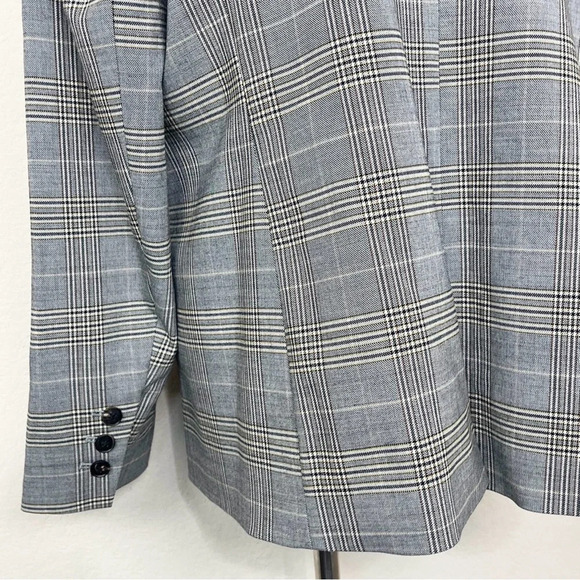 Lewit Gray Plaid Wool Blend Blazer - Picture 7 of 11